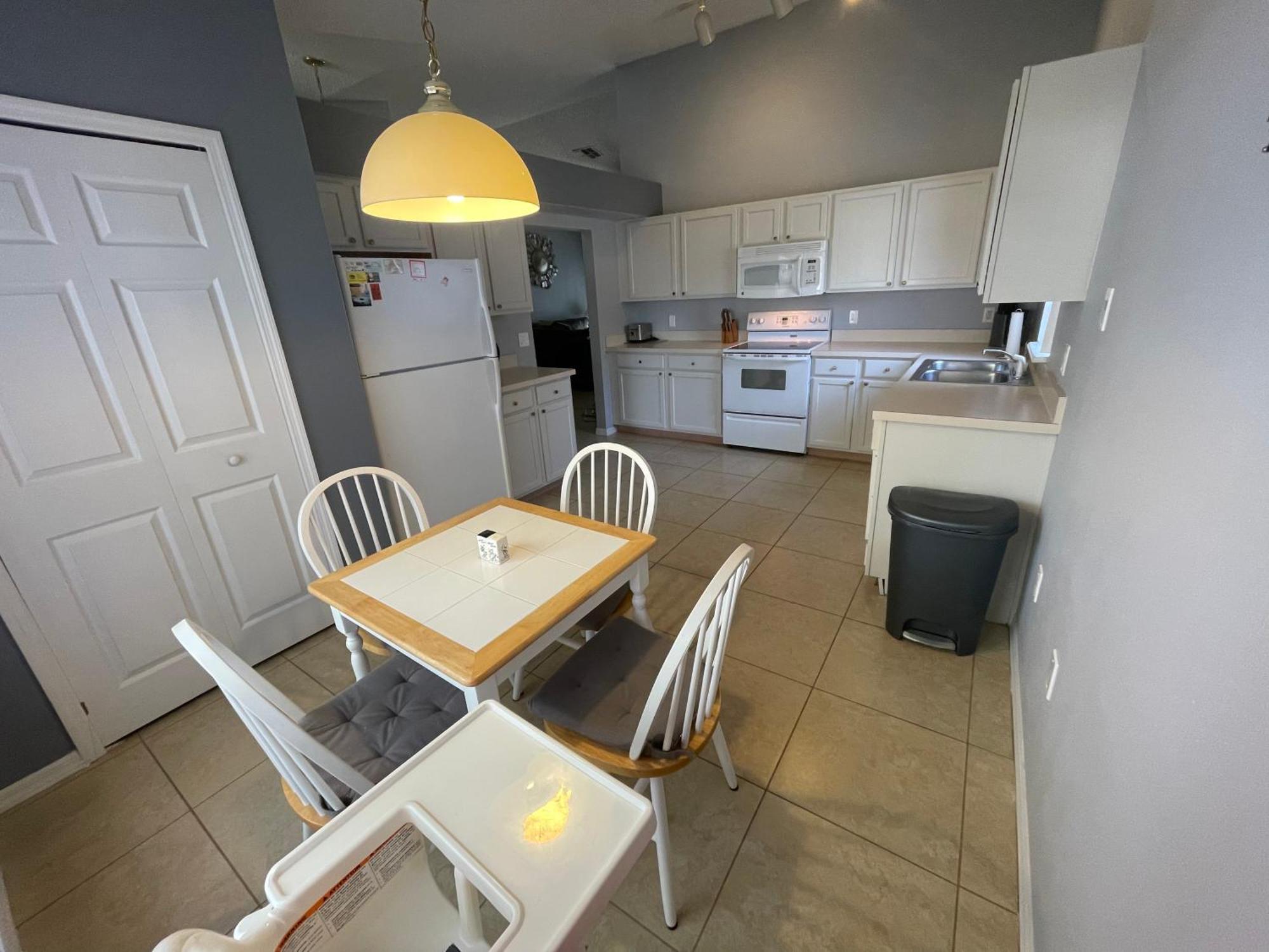 3 Bedroom Villa With Poolside Cinema And Games Room Close To Theme Parks Sleeps 6 Plus 2 Orlando Kültér fotó