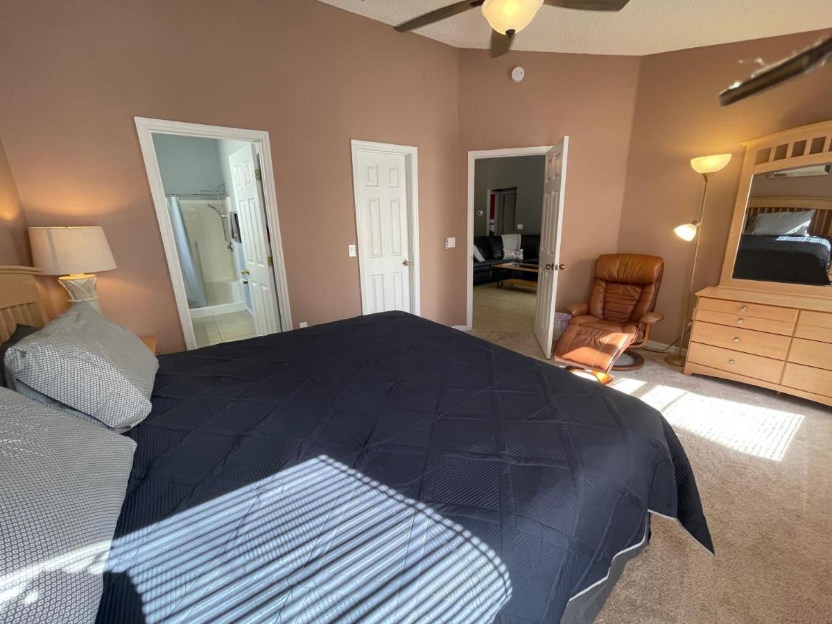 3 Bedroom Villa With Poolside Cinema And Games Room Close To Theme Parks Sleeps 6 Plus 2 Orlando Kültér fotó